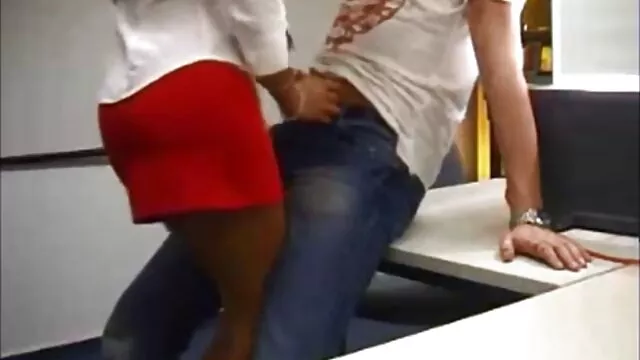 Garganta Funda eu quero assistir um vídeo pornô Timarry Baker