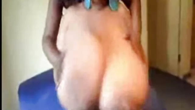 A fabulosa Maaya Kurihara trabalha a partir de duas pilas num ménage - a-trois quente-mais videos pornos coroas em hotajp com