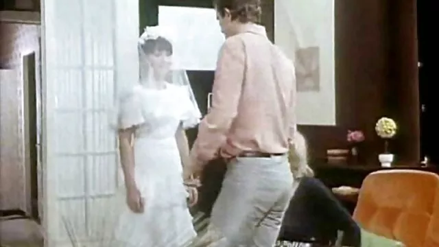 O tipo hetero Dino chupa a pila Grande do Vinnie. assistir xvídeos pornô