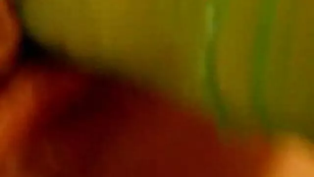 Uma loura linda vídeo pornô mulher casada e jovem leva no rabo