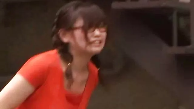 Saga de verão-que se lixe a Becca na praia-que se lixe o Hellen na Igreja vídeo de sexo de pornô número 75